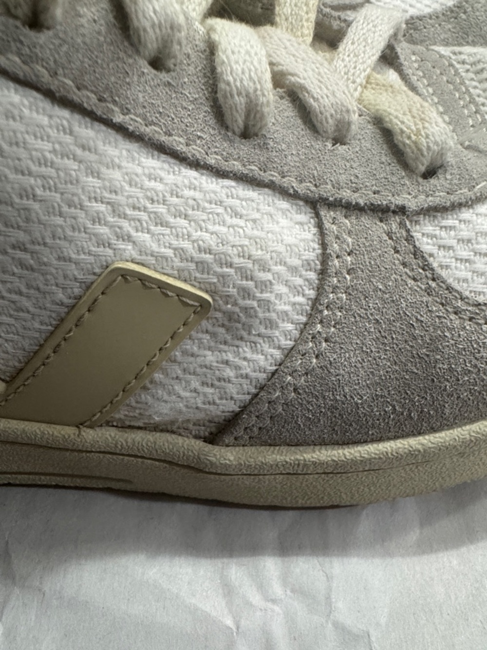 Veja Off-White and Light Gray Low-Top Sneakers - Picture 5 of 10